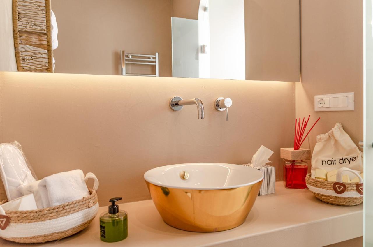 Apulia Charming Suites - Casa Rossa Suite Perla E Suite Corallo Savelletri Bagian luar foto