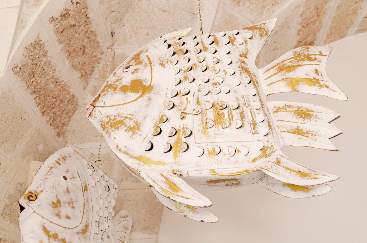 Apulia Charming Suites - Casa Rossa Suite Perla E Suite Corallo Savelletri Bagian luar foto