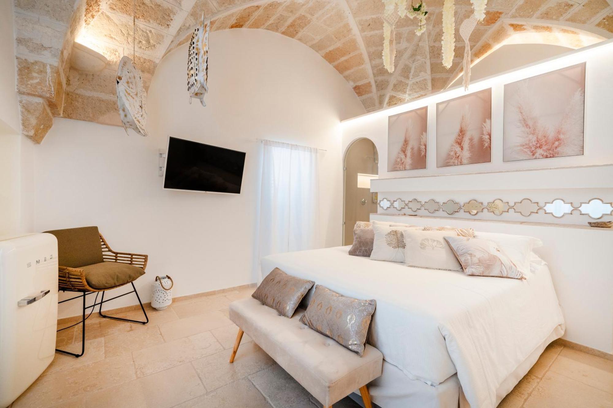 Apulia Charming Suites - Casa Rossa Suite Perla E Suite Corallo Savelletri Bagian luar foto
