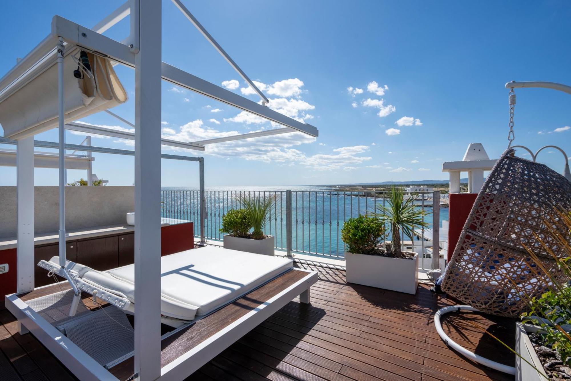 Apulia Charming Suites - Casa Rossa Suite Perla E Suite Corallo Savelletri Bagian luar foto